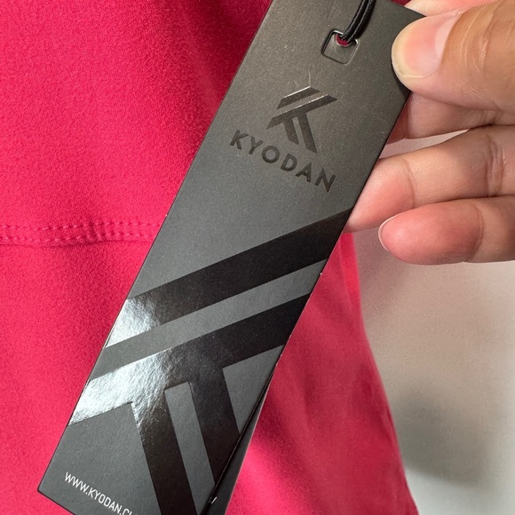 💎 Kyodan Tank Top Pink - Picture 11 of 12